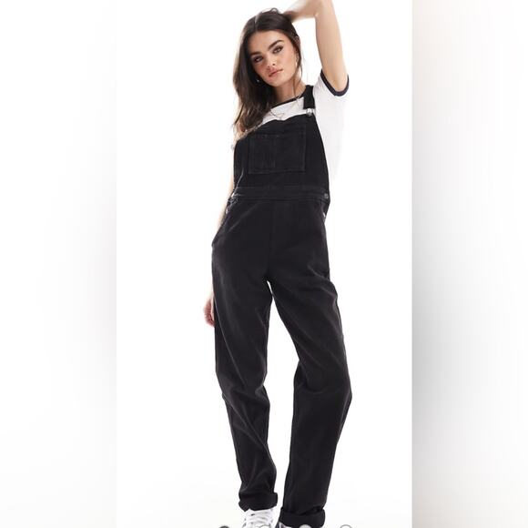 ASOS Design Denim washed Black Denim straight leg Overalls. Size 4 - Picture 1 of 8